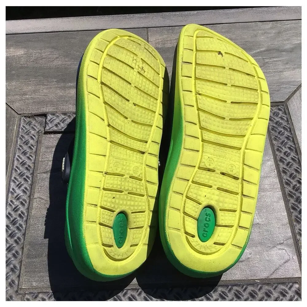 CROCS mens size